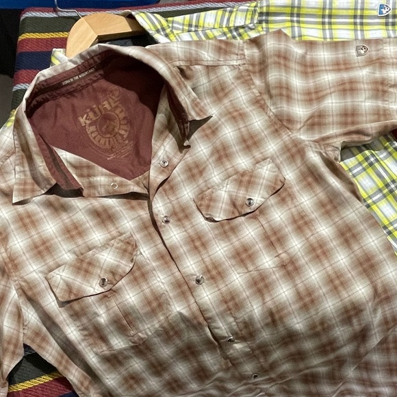 Men’s Medium Kuhl button down shirt - Picture 4 of 4